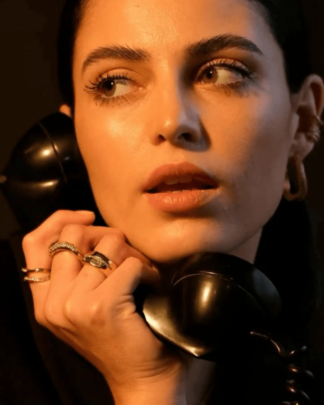 The Psychology of Jewelry - AYUNA