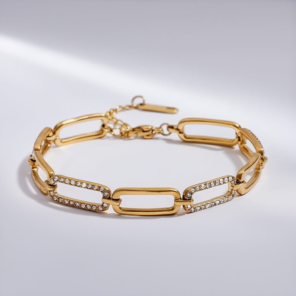 Elevated Paperclip Chain Bracelet