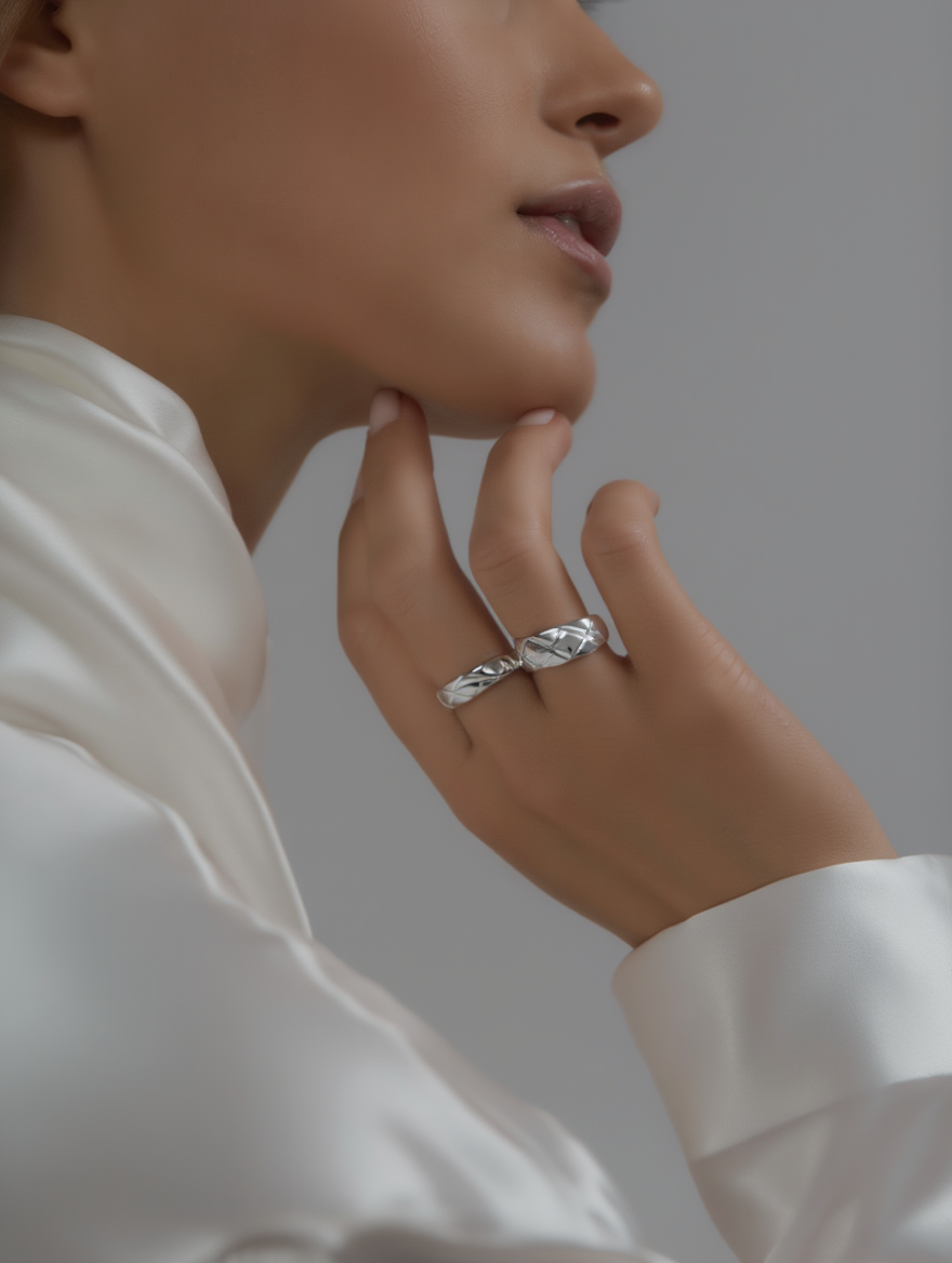 Aubrey Thick Band Ring - Silver