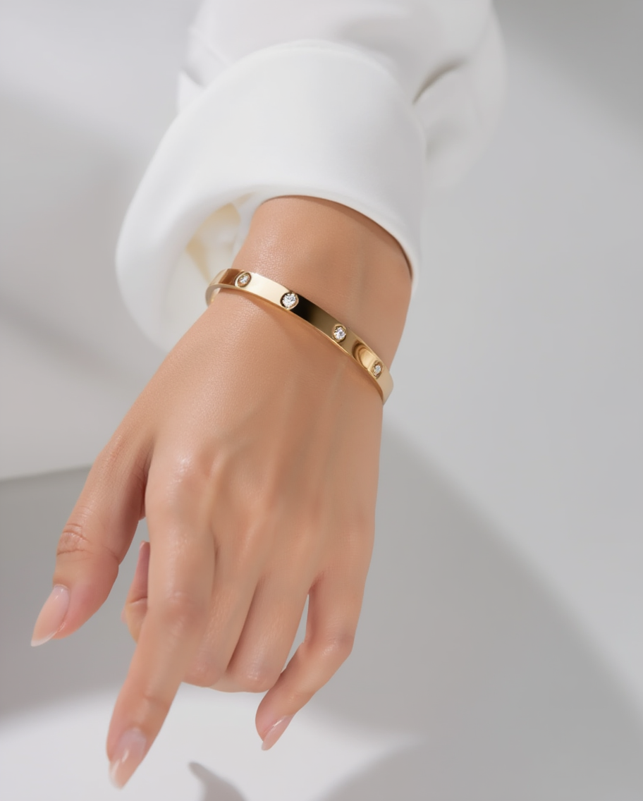 Love Bracelet - 10 - Gold