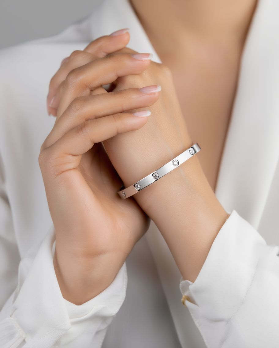 Love Bracelet - 10 - Silver