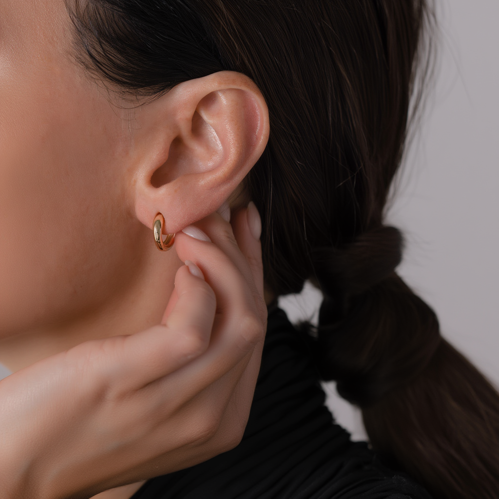 Minimalist Small Hoop Earrings