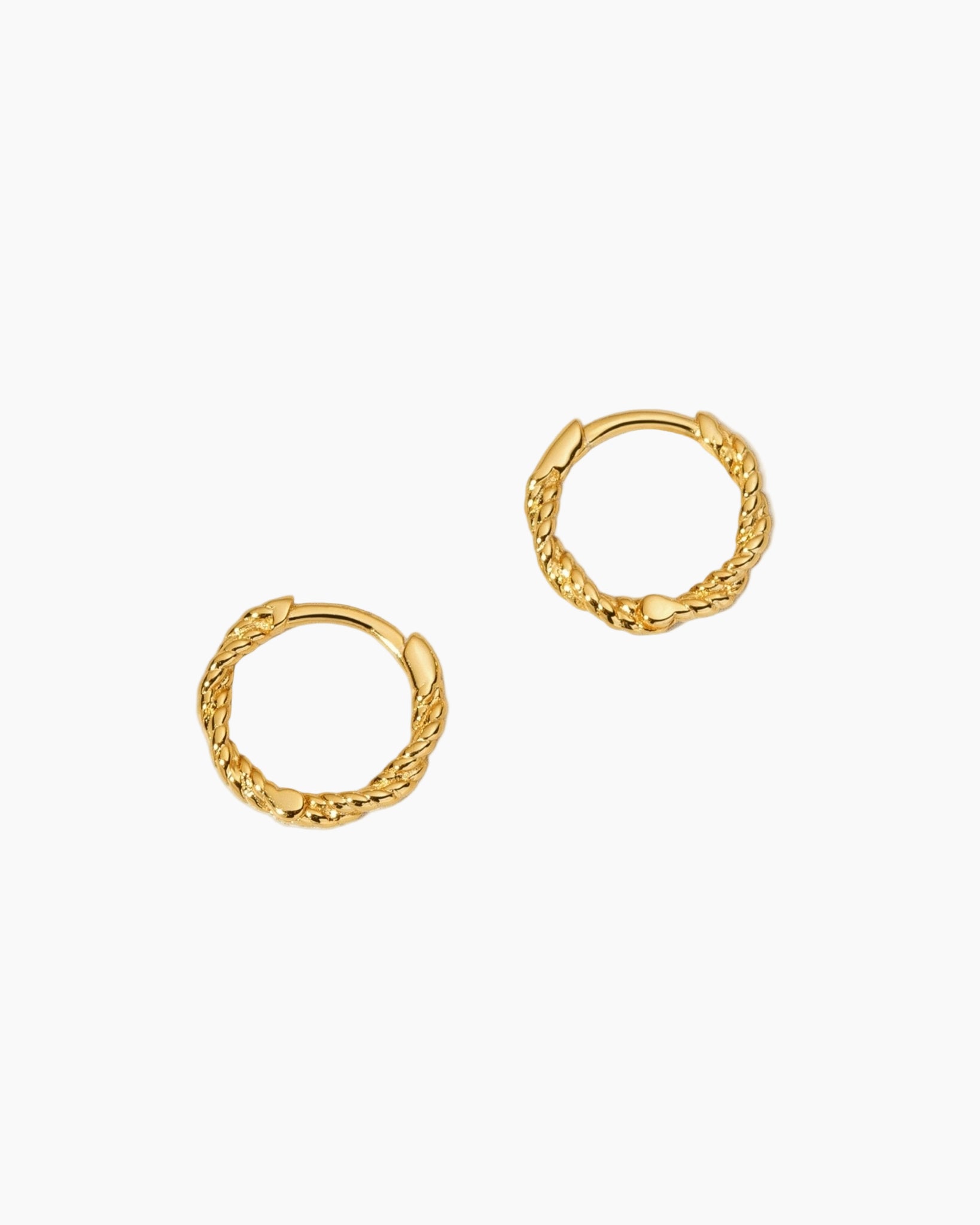 8mm Spiral Huggie - AYUNA