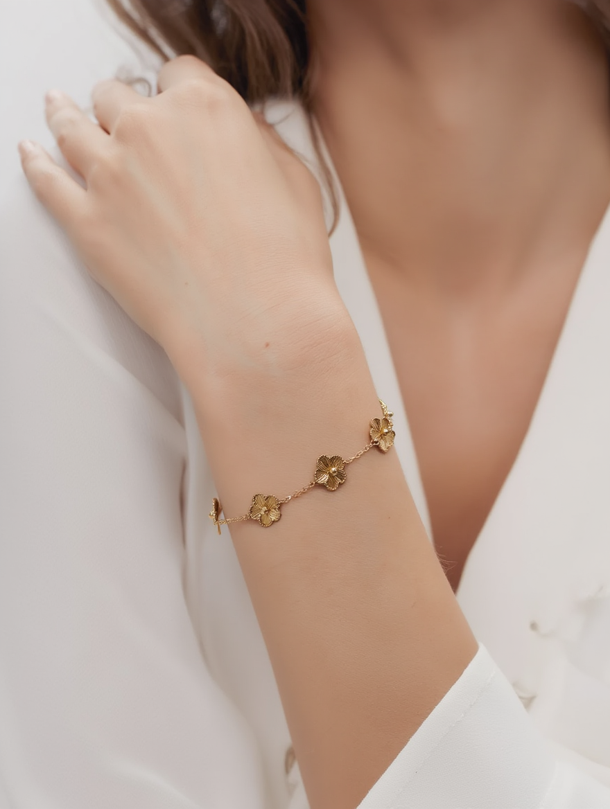 Flower Clover Bracelet