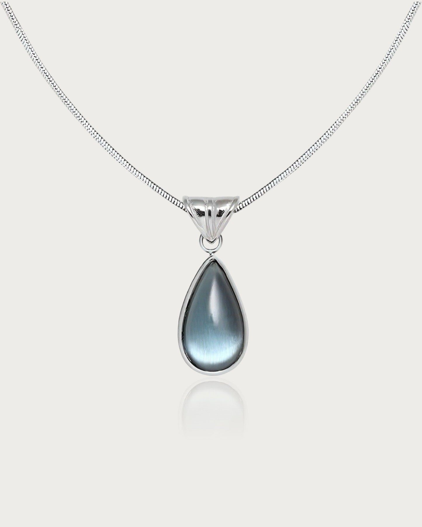 Athena Water Drop Necklace - AYUNA