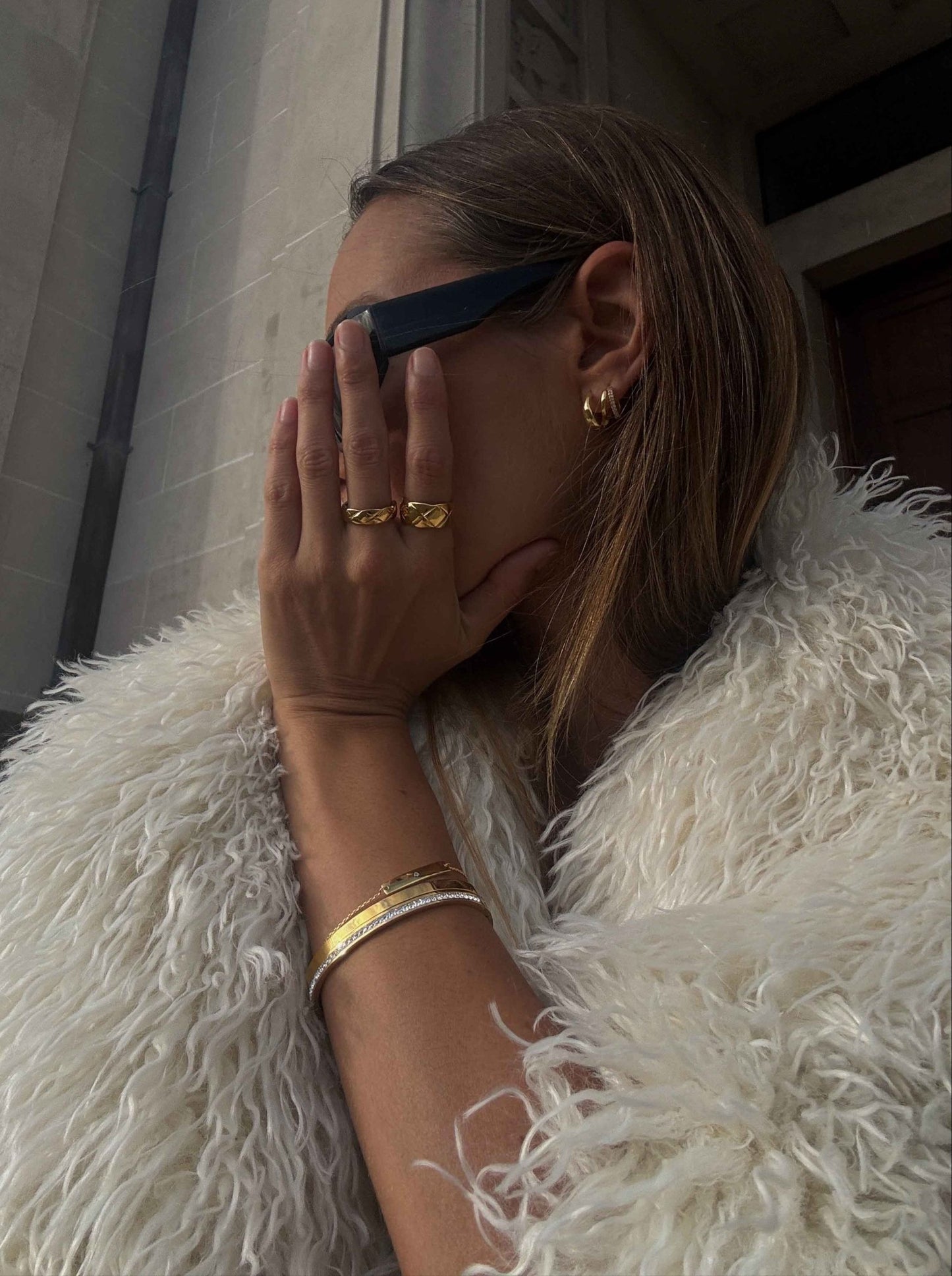 Avery Bangle - Gold - AYUNA