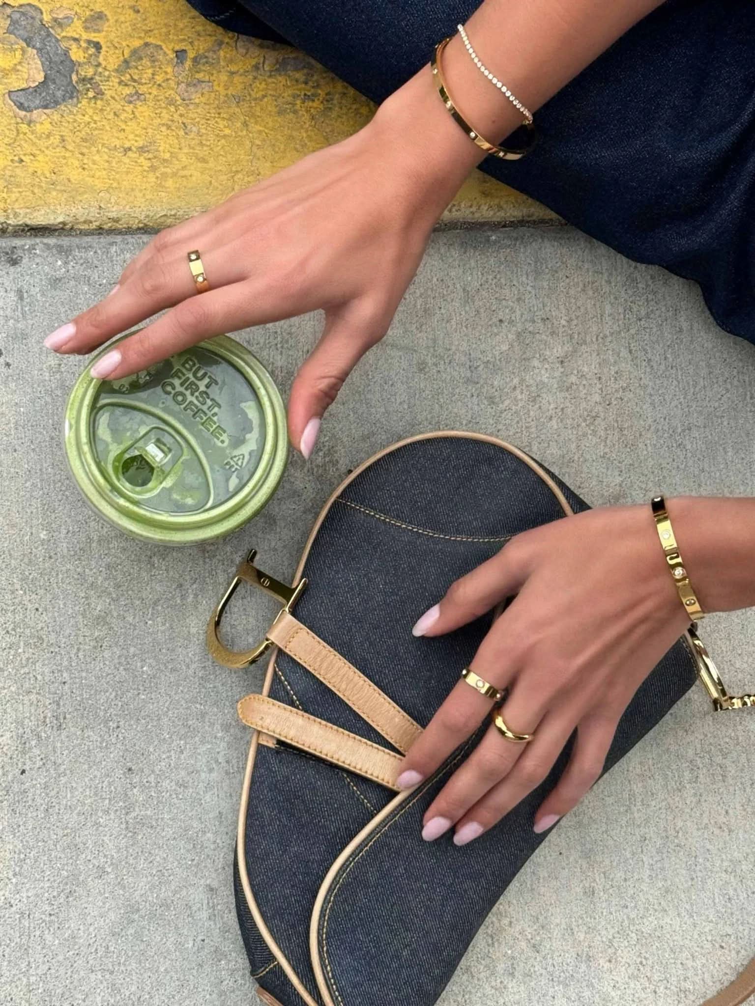 Blanca Bangle - Gold - AYUNA