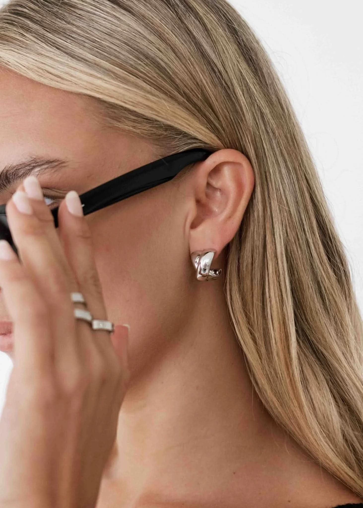 Chelsea Hoops - Silver - AYUNA