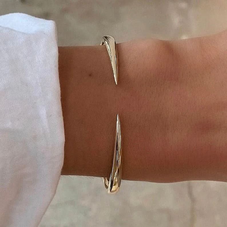Claw Cuff Bracelet - AYUNA