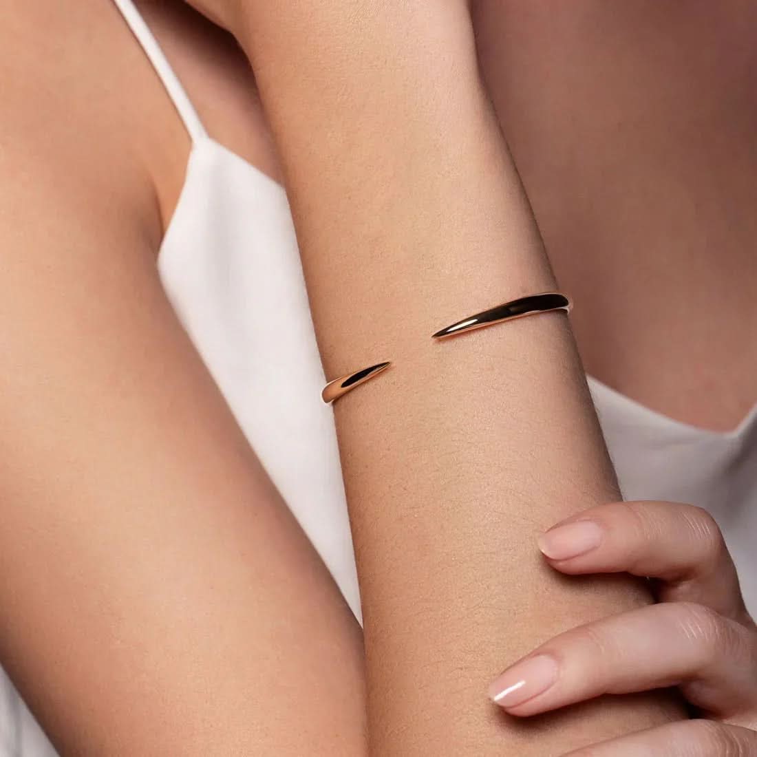 Claw Cuff Bracelet - AYUNA