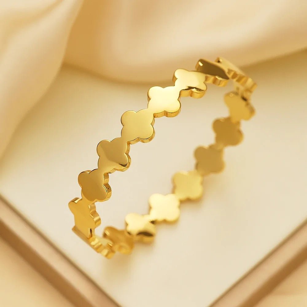 Clover Bangle - AYUNA