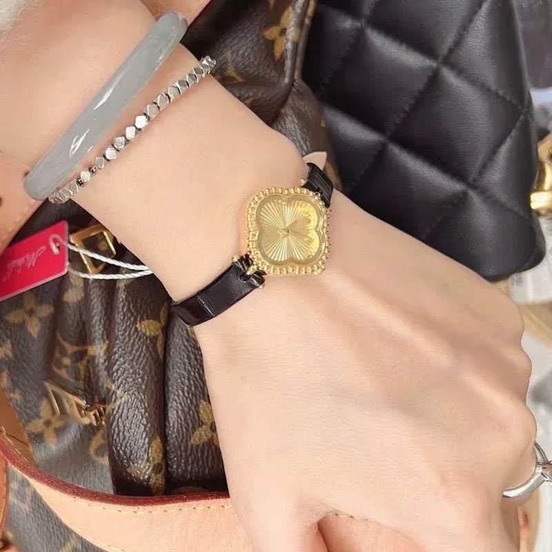 Clover Watch - AYUNA