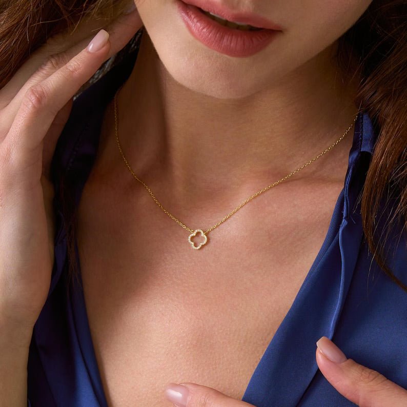 Dainty Clover Necklace - AYUNA