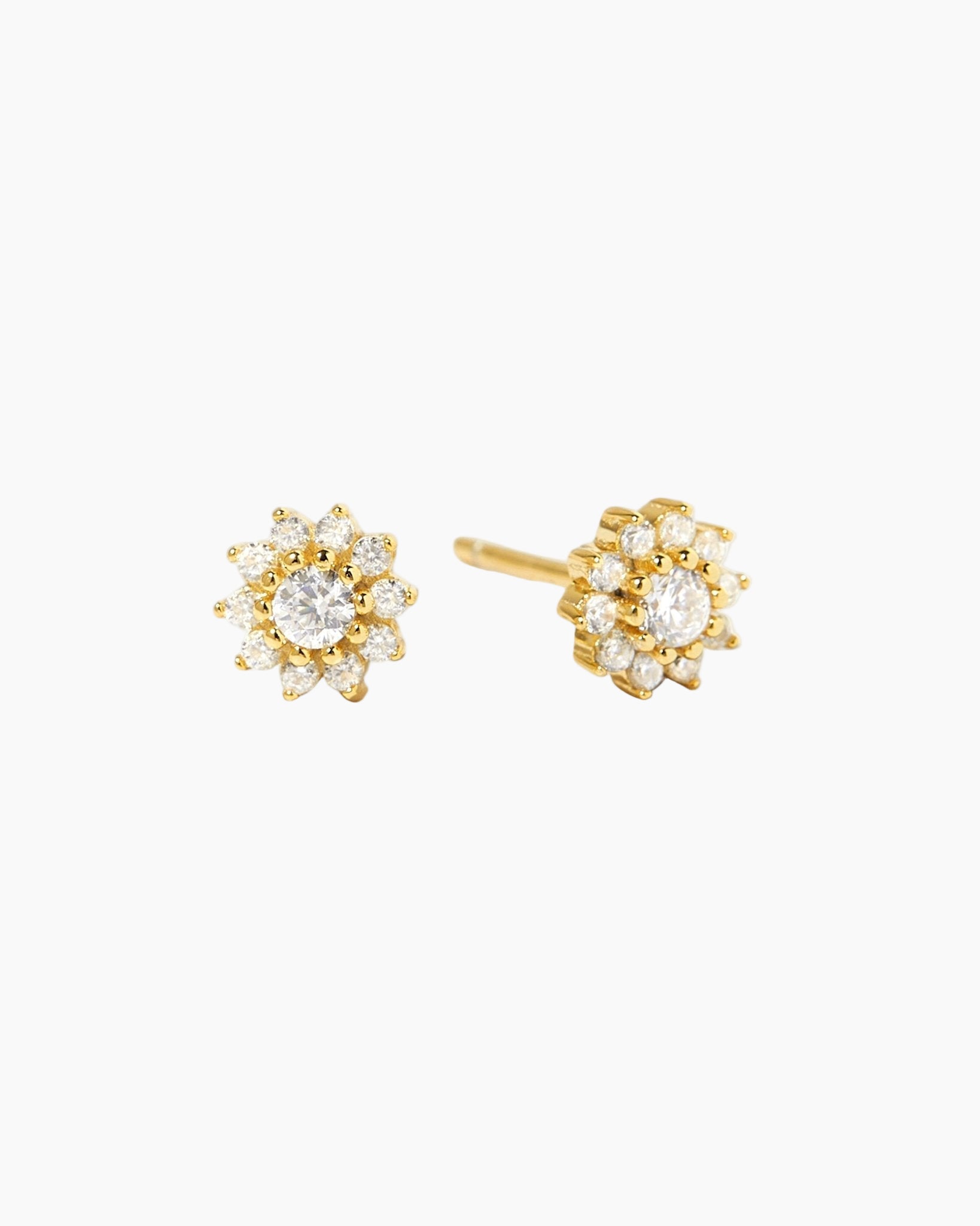 Dainty Flower Studs - AYUNA
