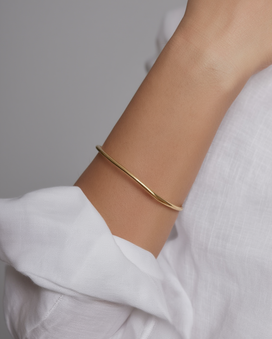 Minimalist Bangle Bracelet
