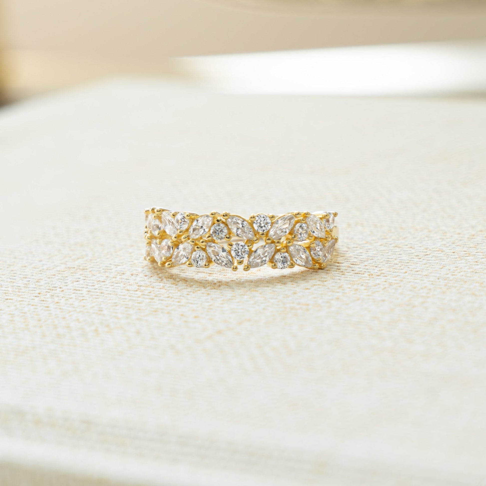Double Cluster Ring - AYUNA