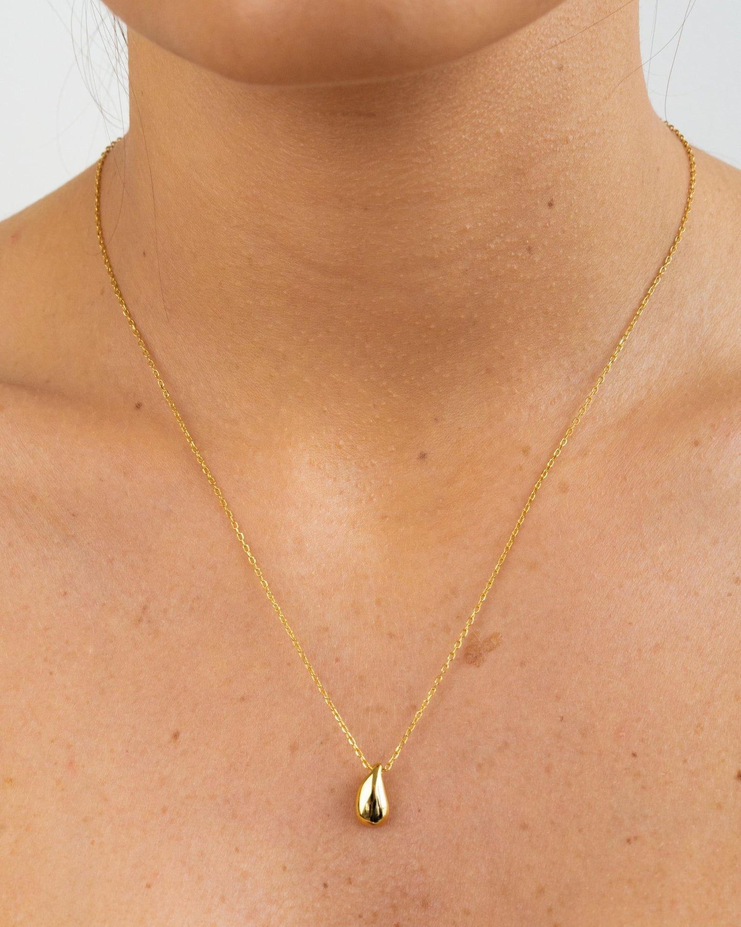 Drop Necklace - AYUNA