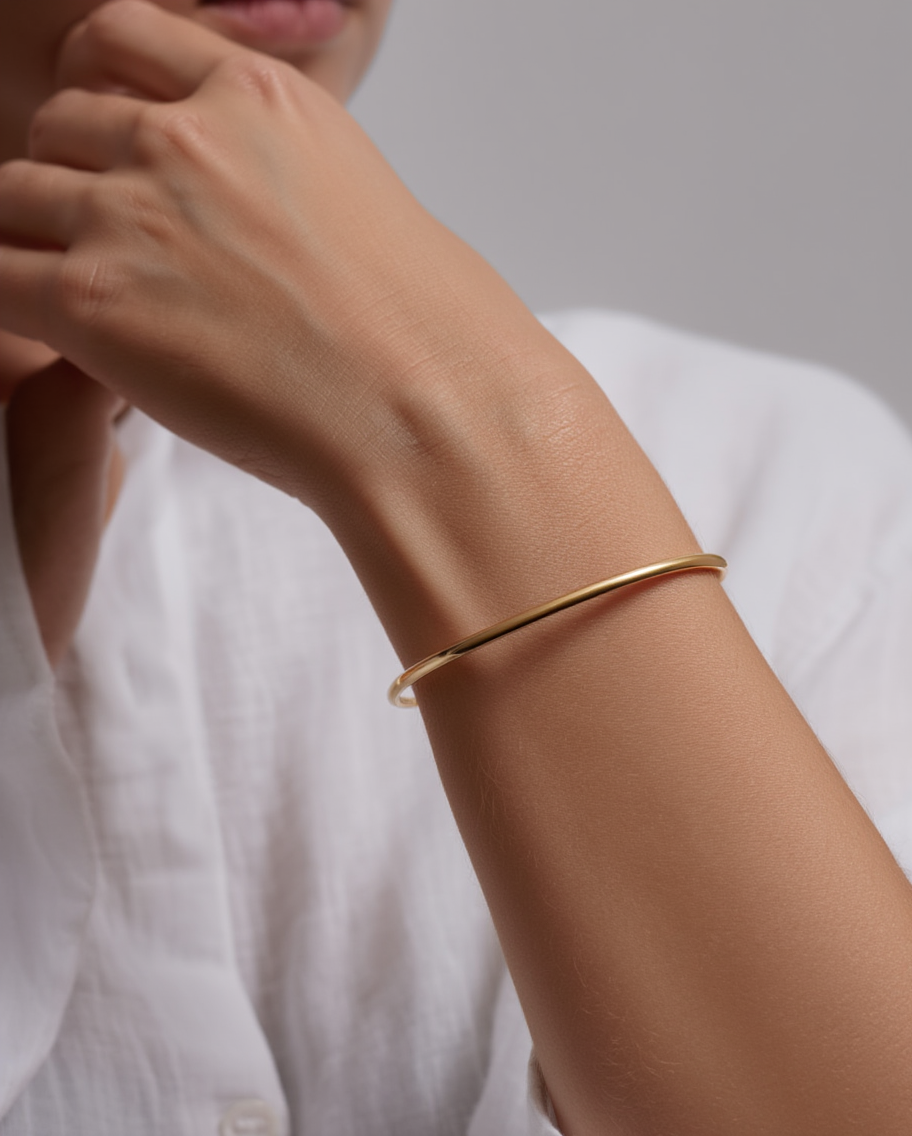 Minimalist Bangle Bracelet