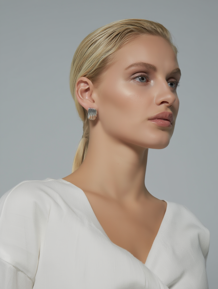 Lyra Earrings – Silver