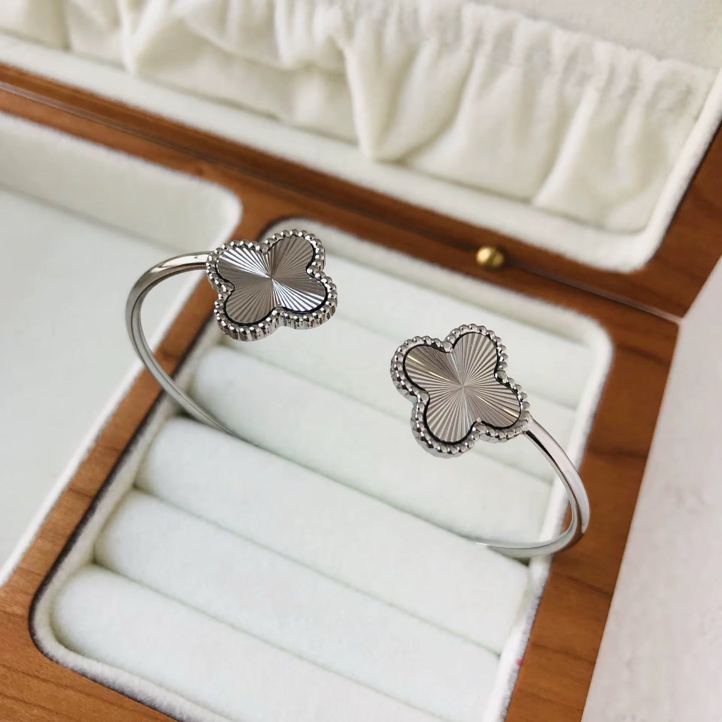 Flower Wrap Bracelet - AYUNA