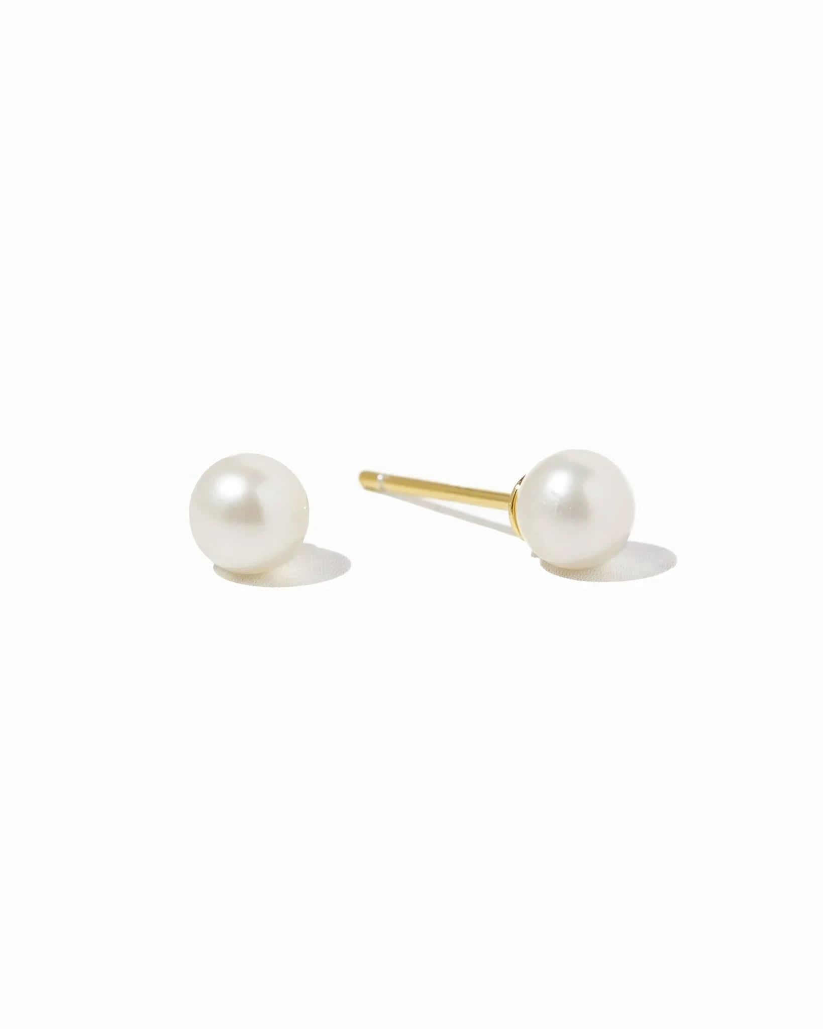 Freshwater Pearl Studs - AYUNA
