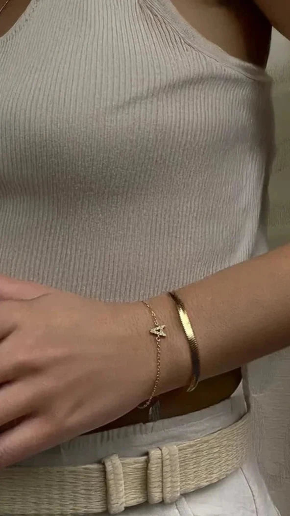 Golden Lyra Bracelet - AYUNA