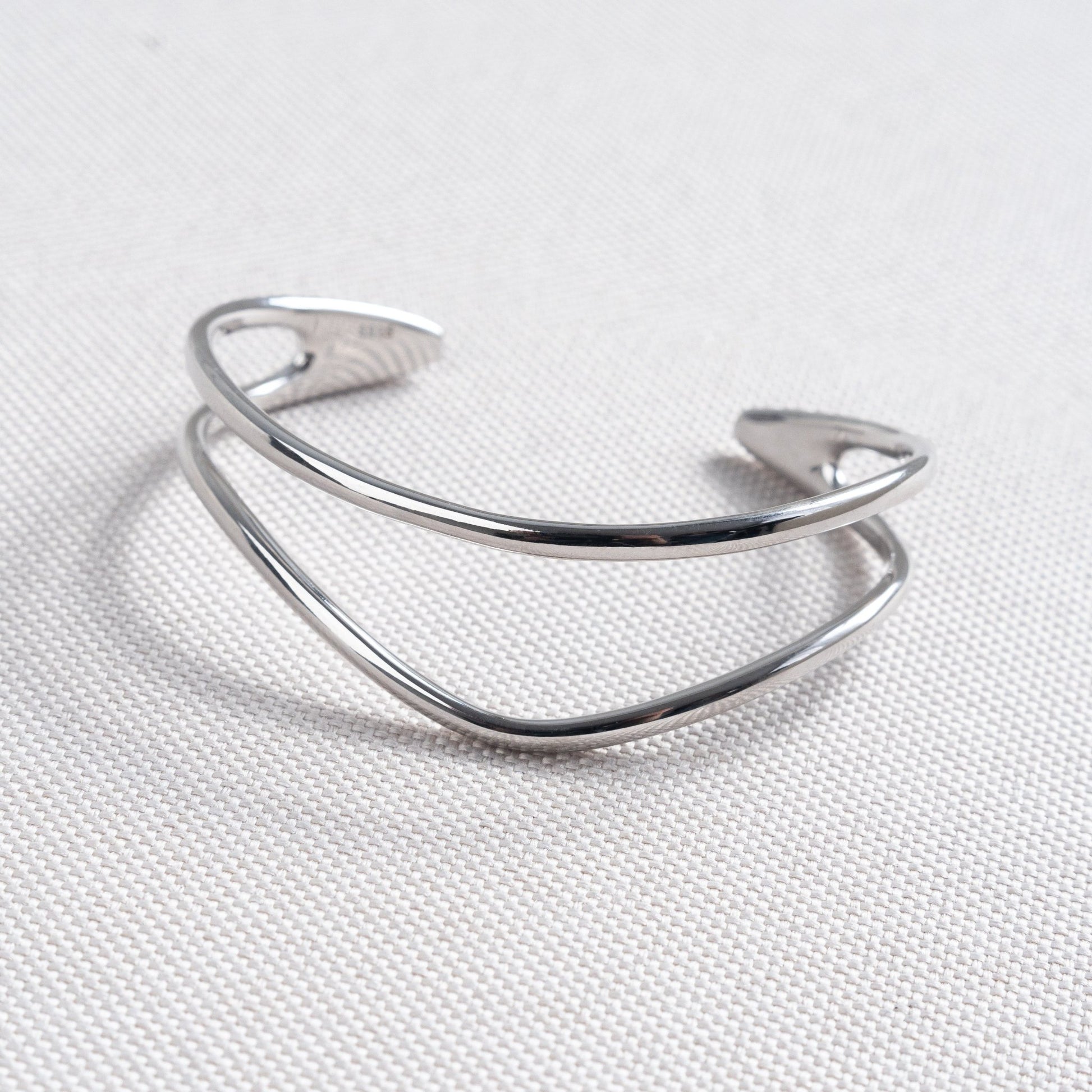 Harmony Bangle - AYUNA