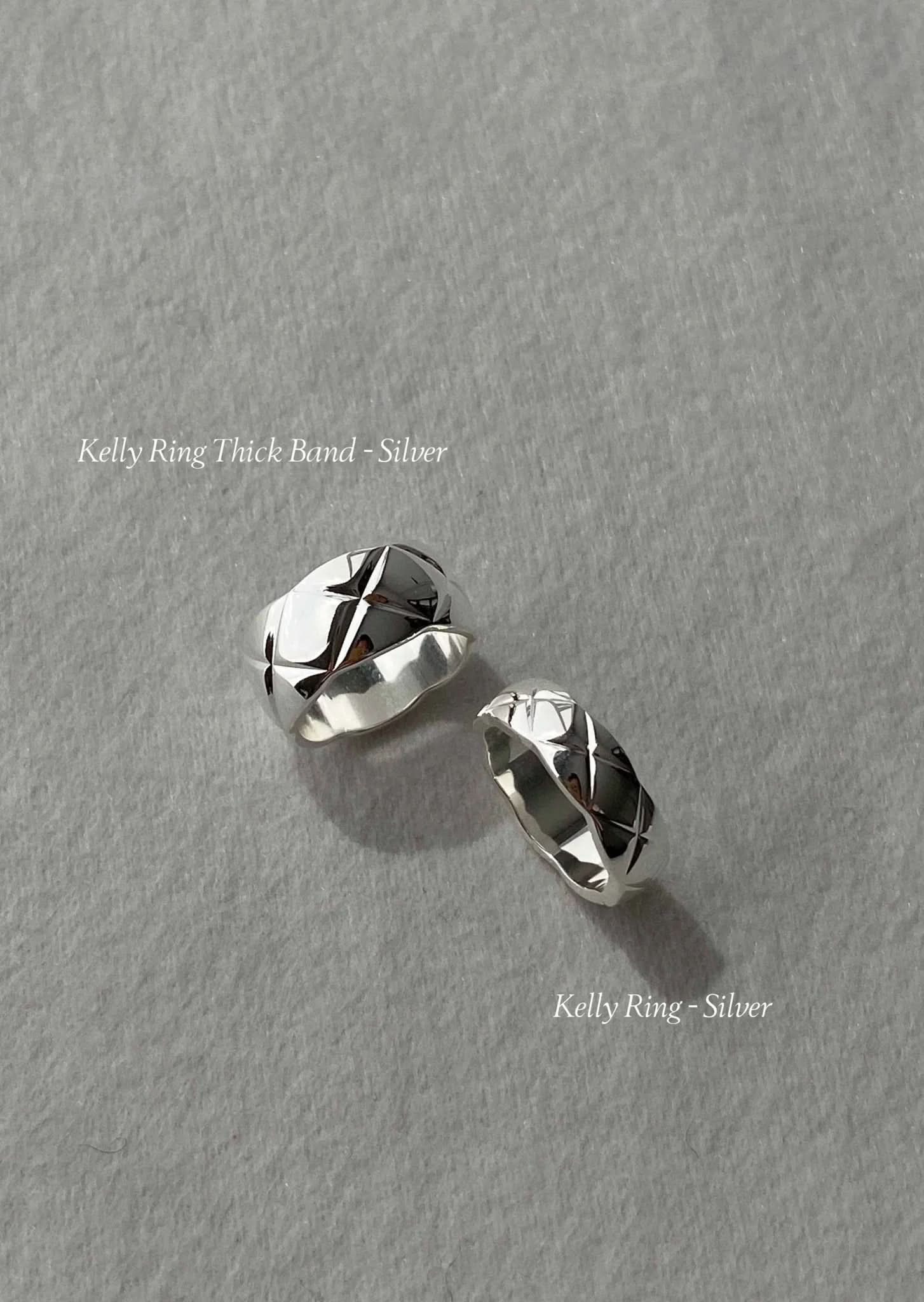 Kelly Ring Thick Band - Silver - AYUNA