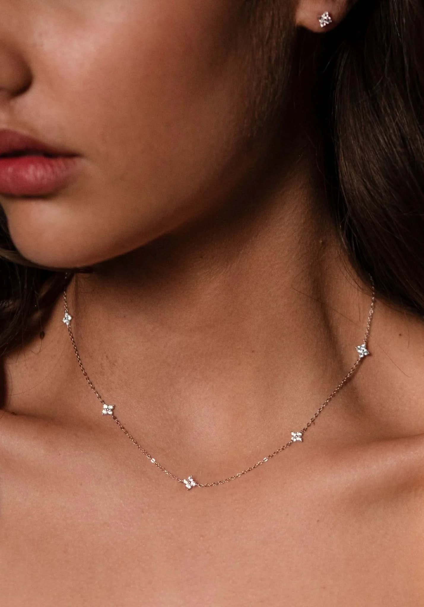 Loria Necklace Multi - Silver - AYUNA