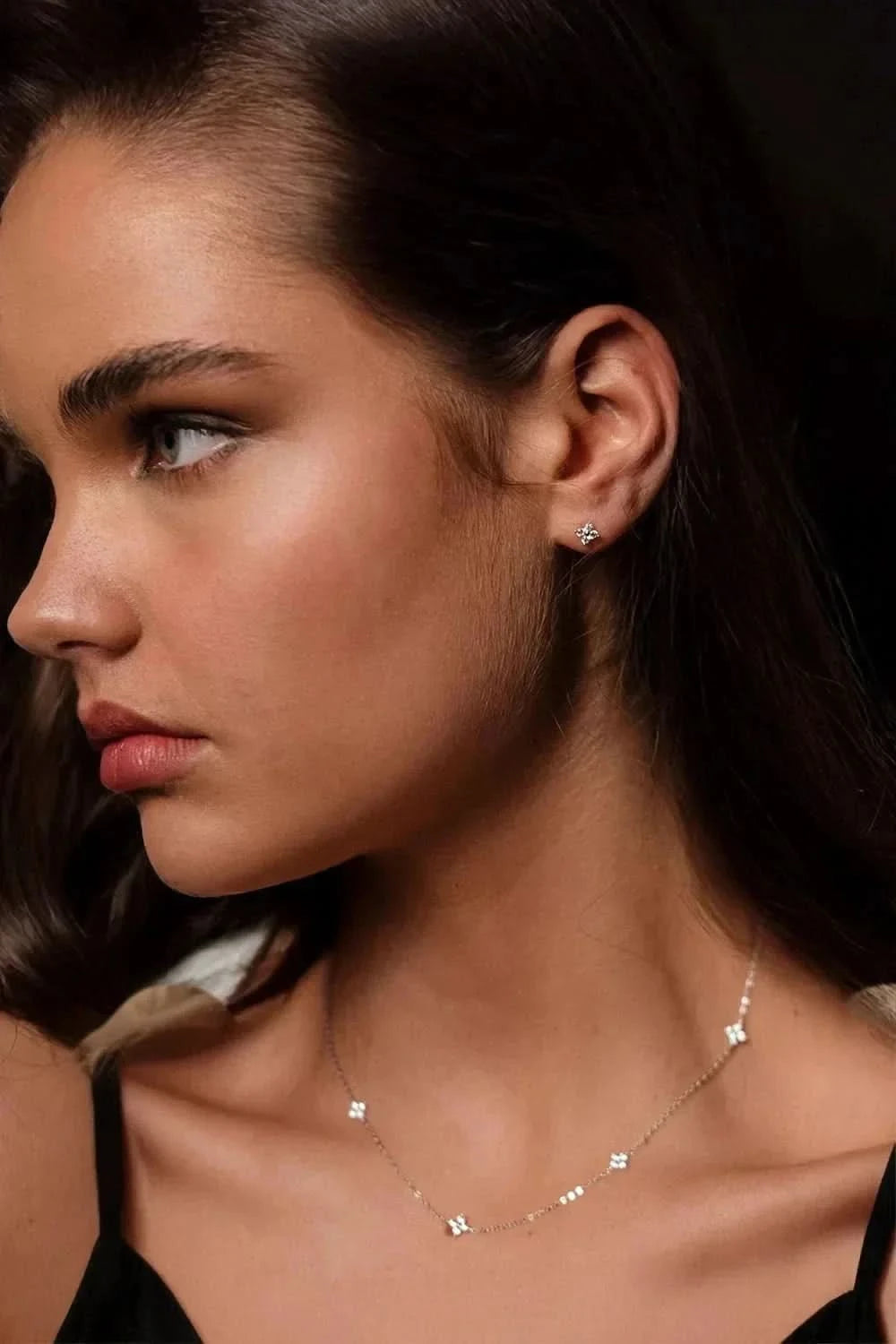 Loria Studs - Silver - AYUNA