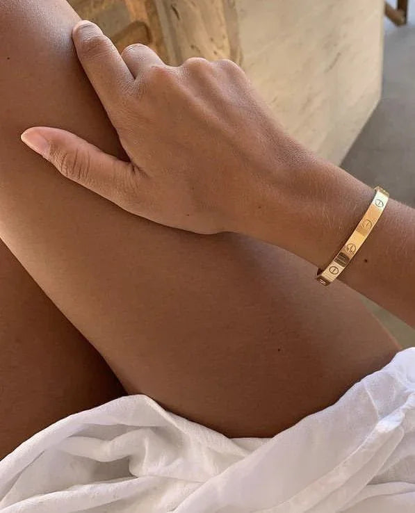 Love Bracelet - AYUNA