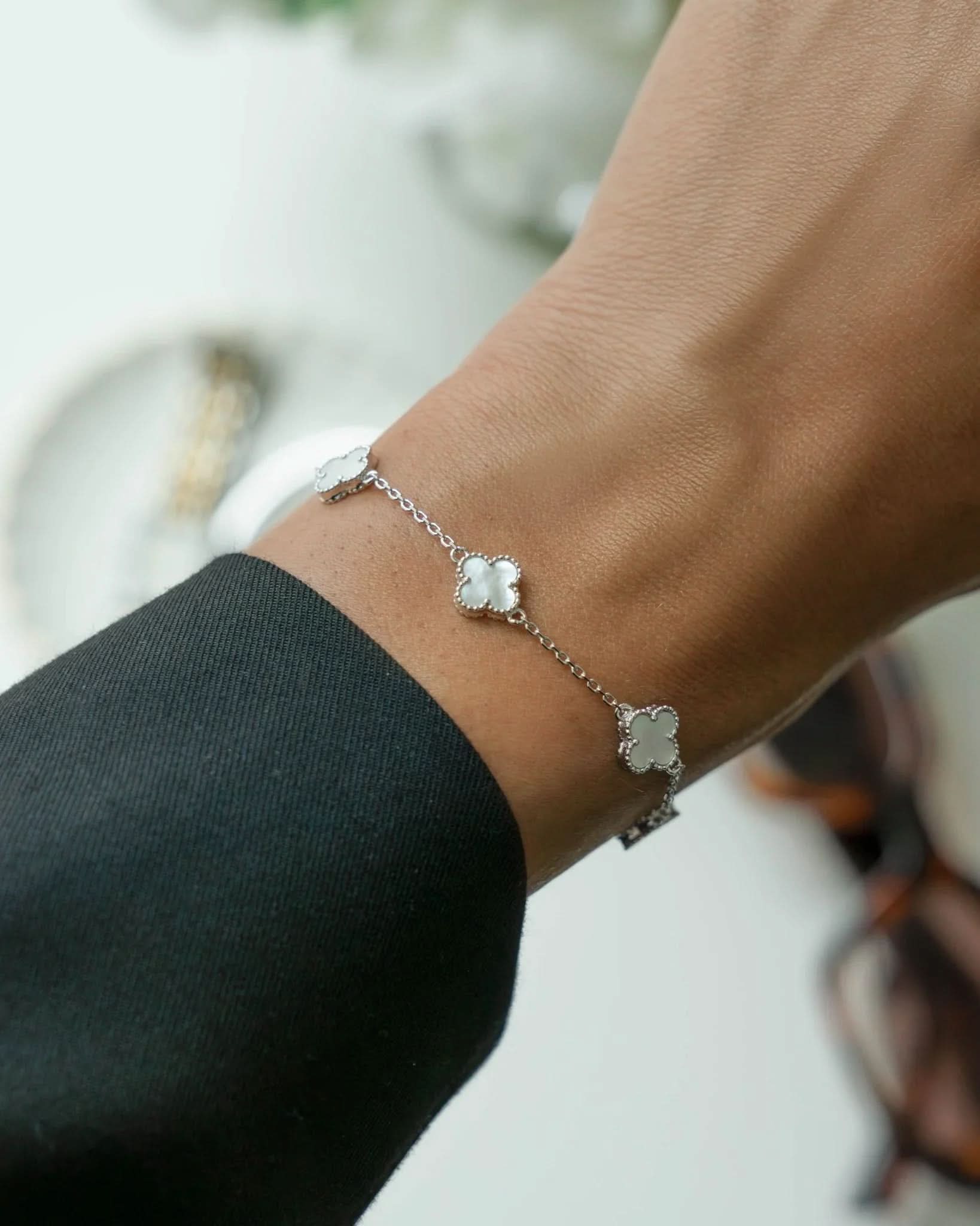 Mother of Pearl Clover Bracelet - AYUNA