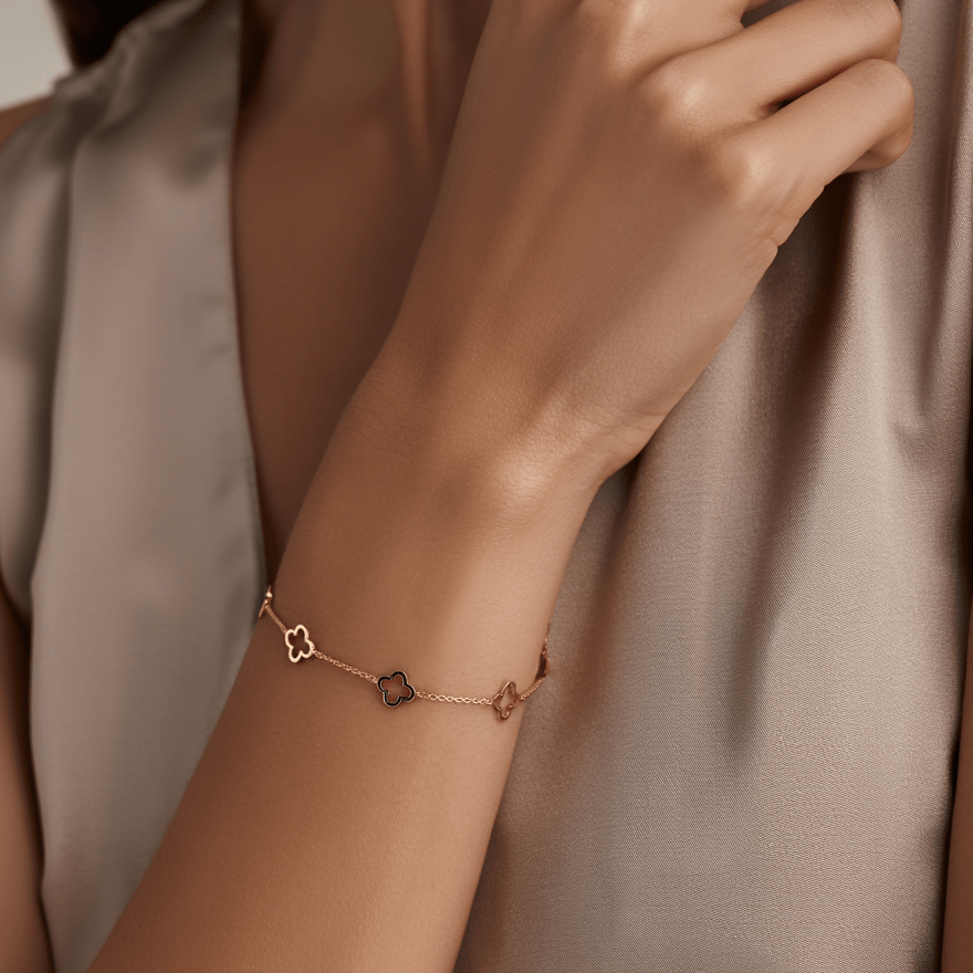 Multi Hollow Clover Bracelet - AYUNA