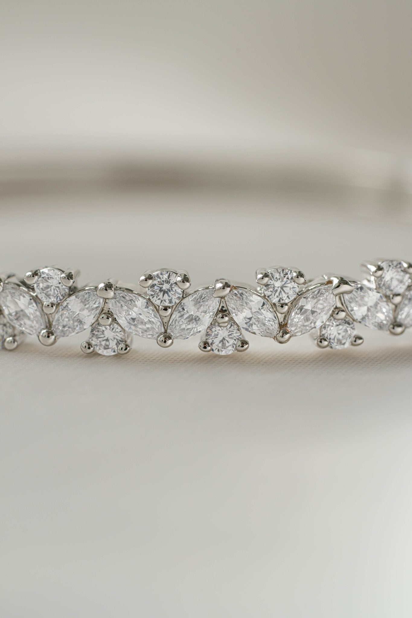 Multi - Stone Bangle - AYUNA