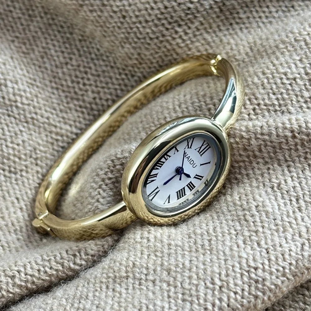 Naidu Oval Watch Gold - AYUNA