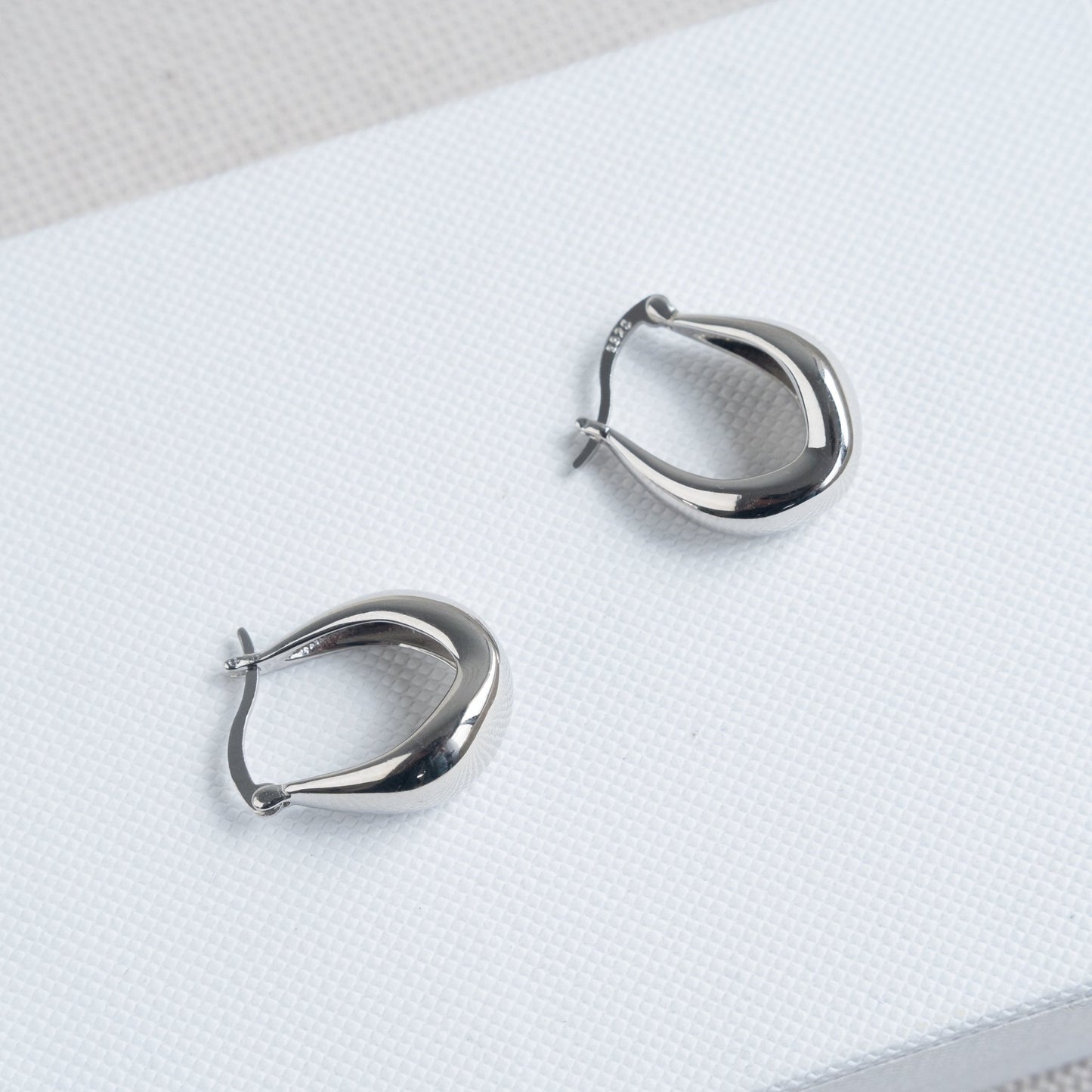 Nova Earrings - AYUNA