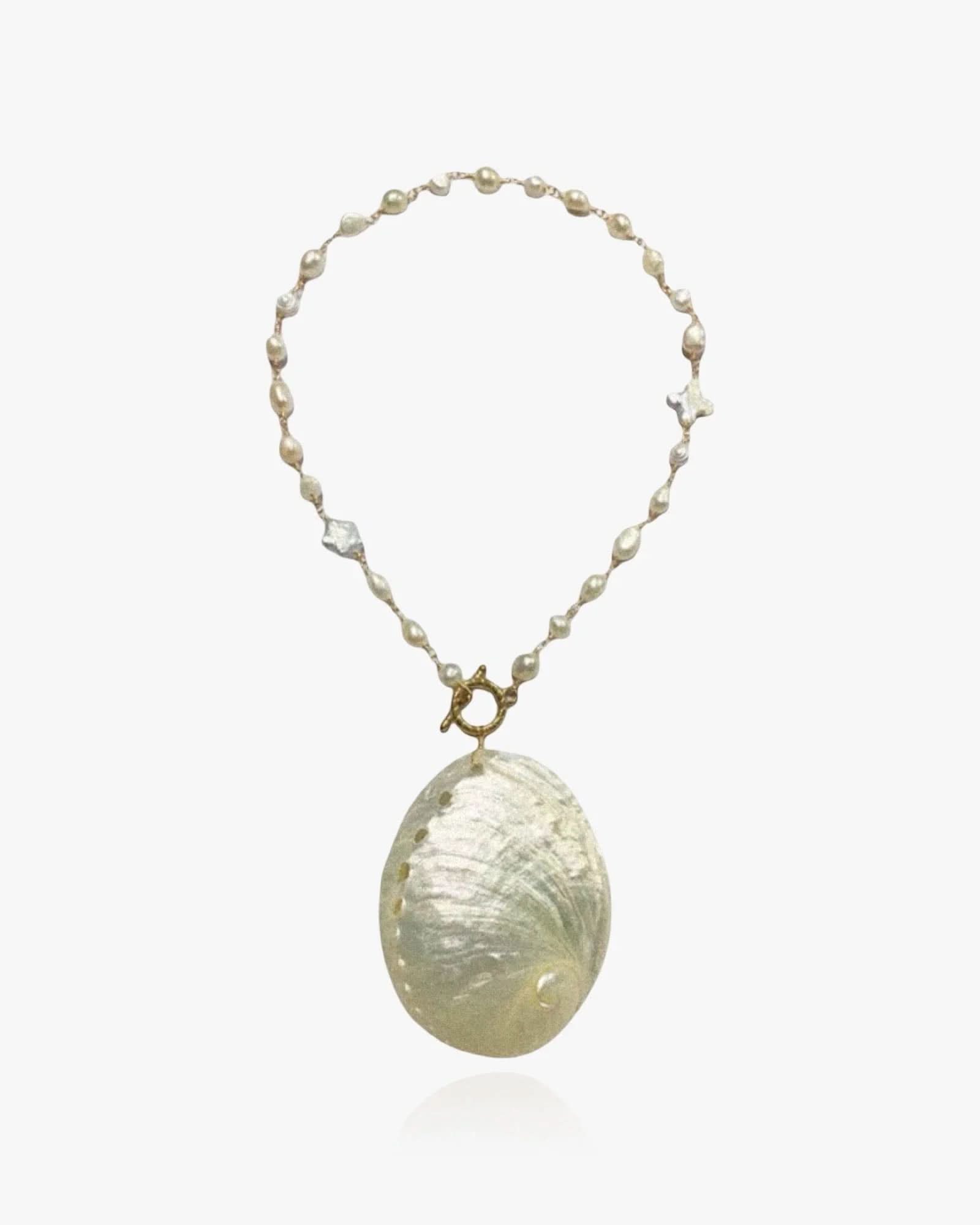 Ocean’s Secret Natural Shell Necklace - AYUNA