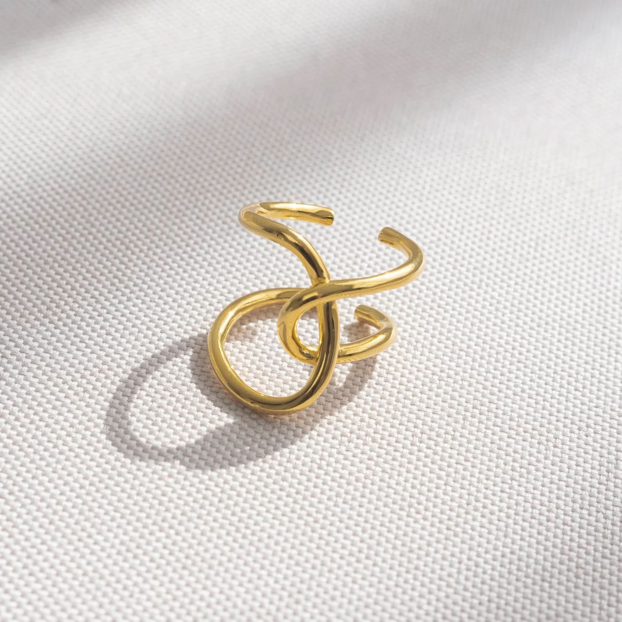 Serpehtia Ring - AYUNA