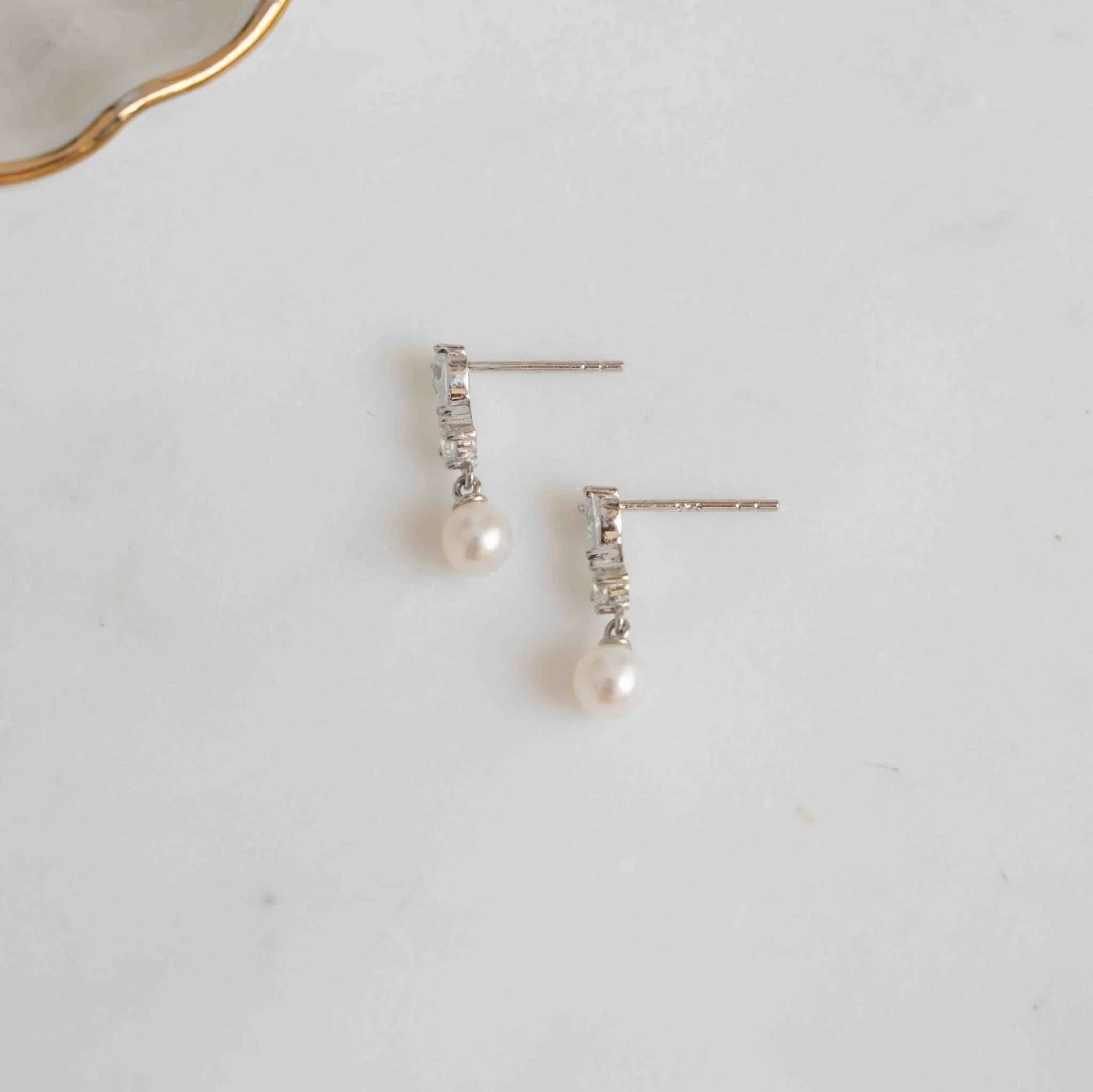 Small Pearl Drop Earrings - AYUNA