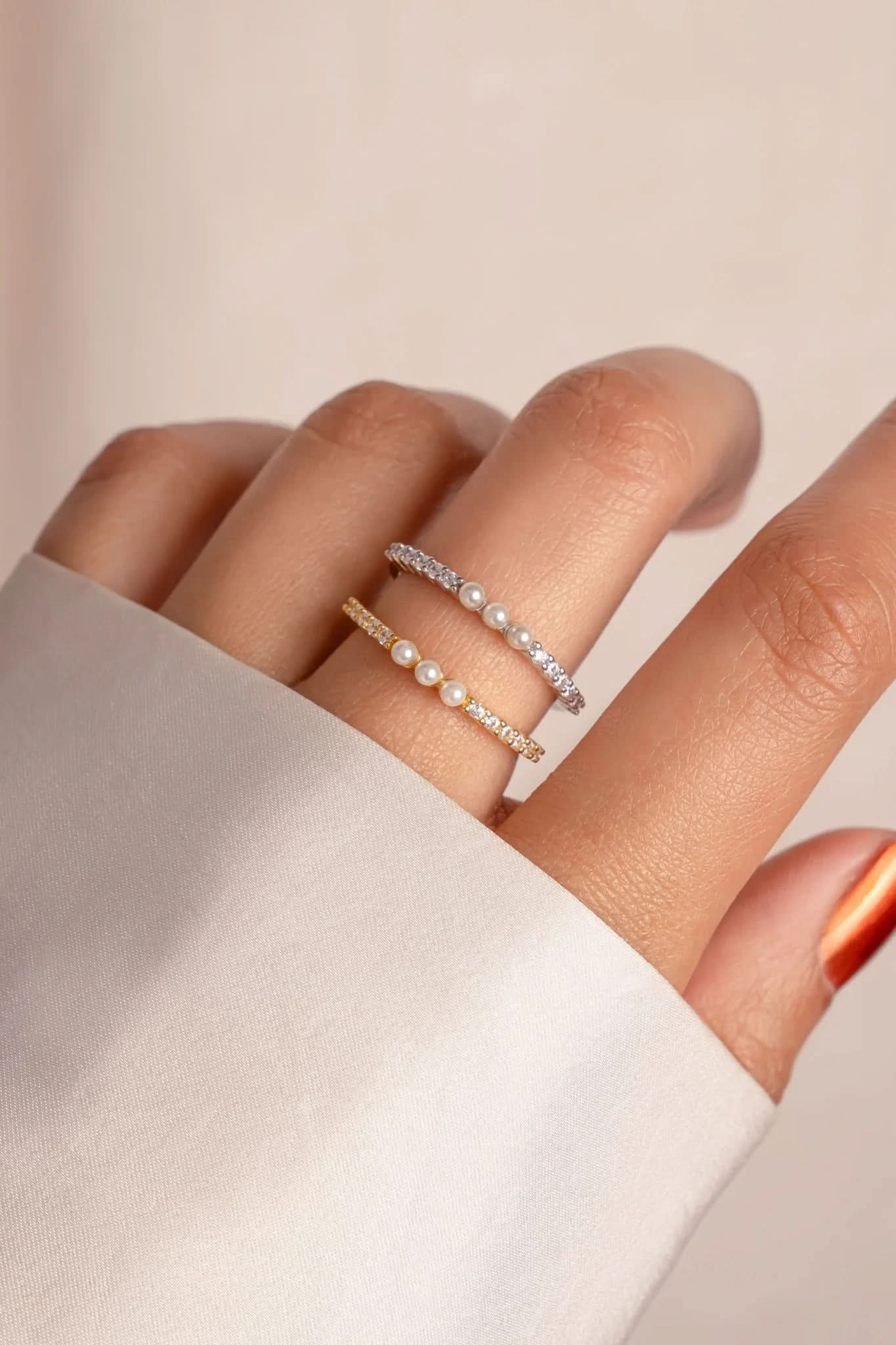 Three Pearl Ring - AYUNA