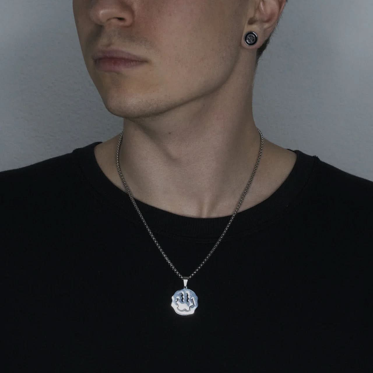 Trippy Smiley Necklace - AYUNA