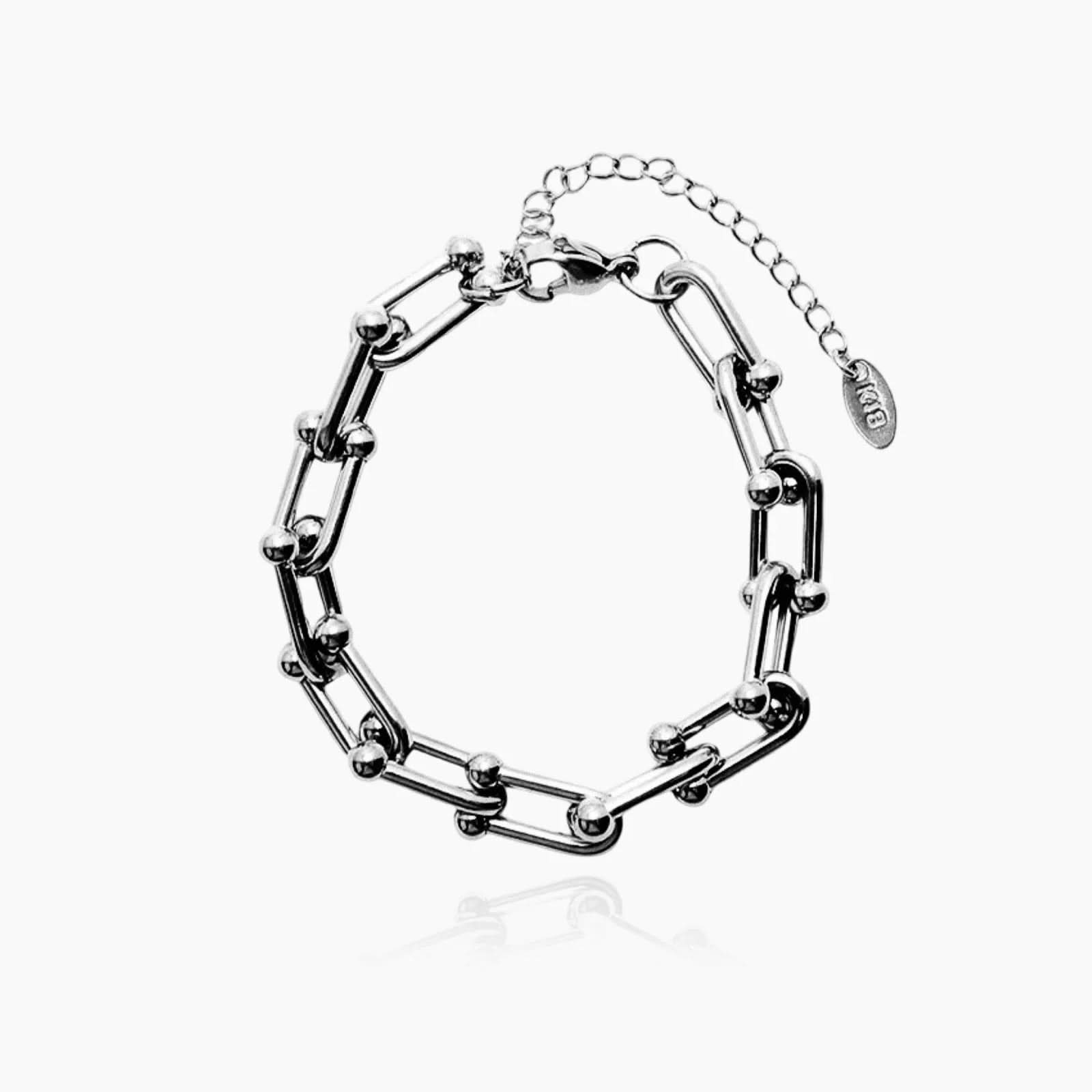 U - Shape Horse Shoe Chain - AYUNA