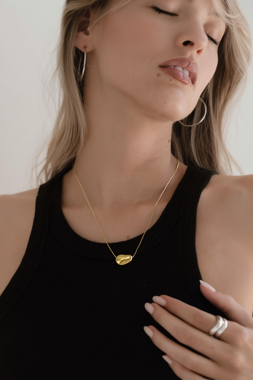 Eloise Necklace - Gold