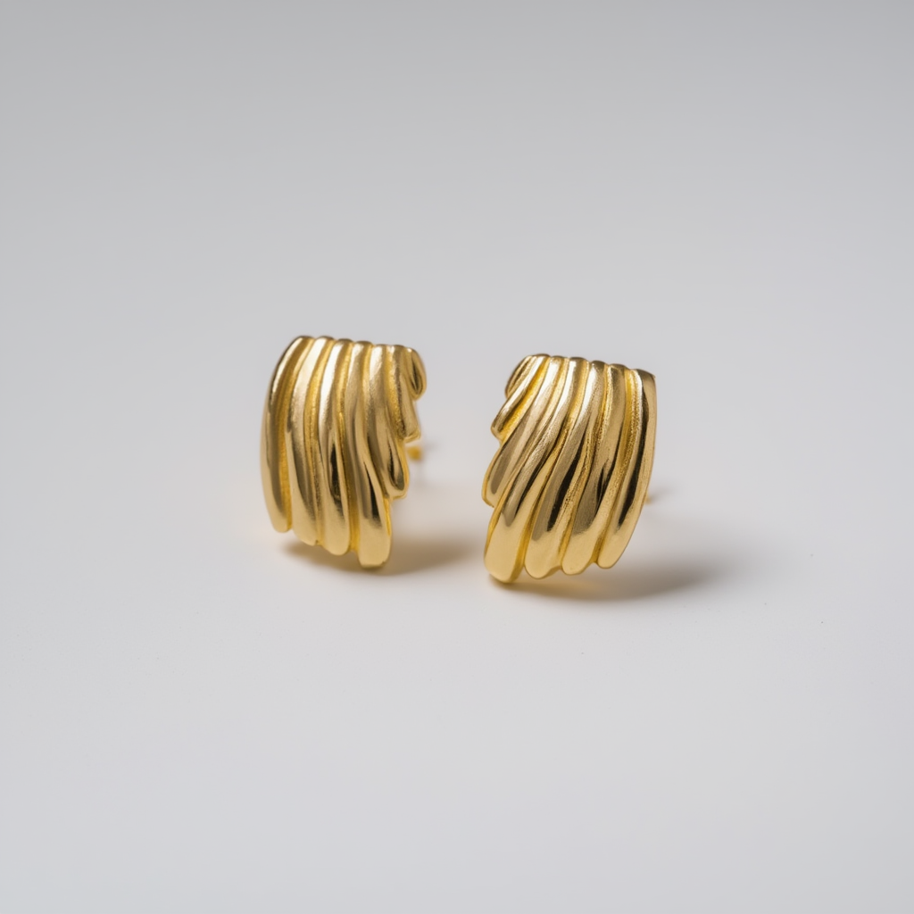 Lyra Earrings – Gold