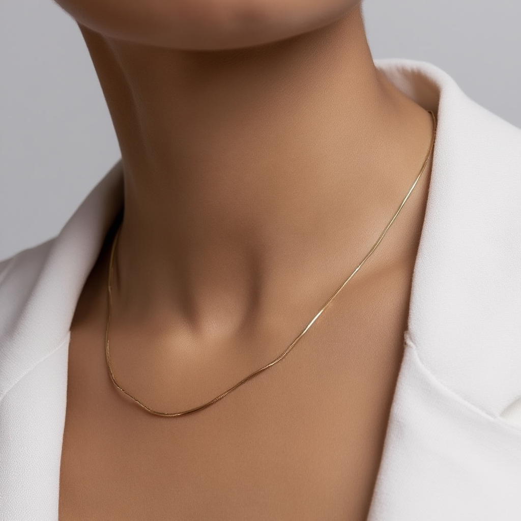 Naia Necklace - Gold