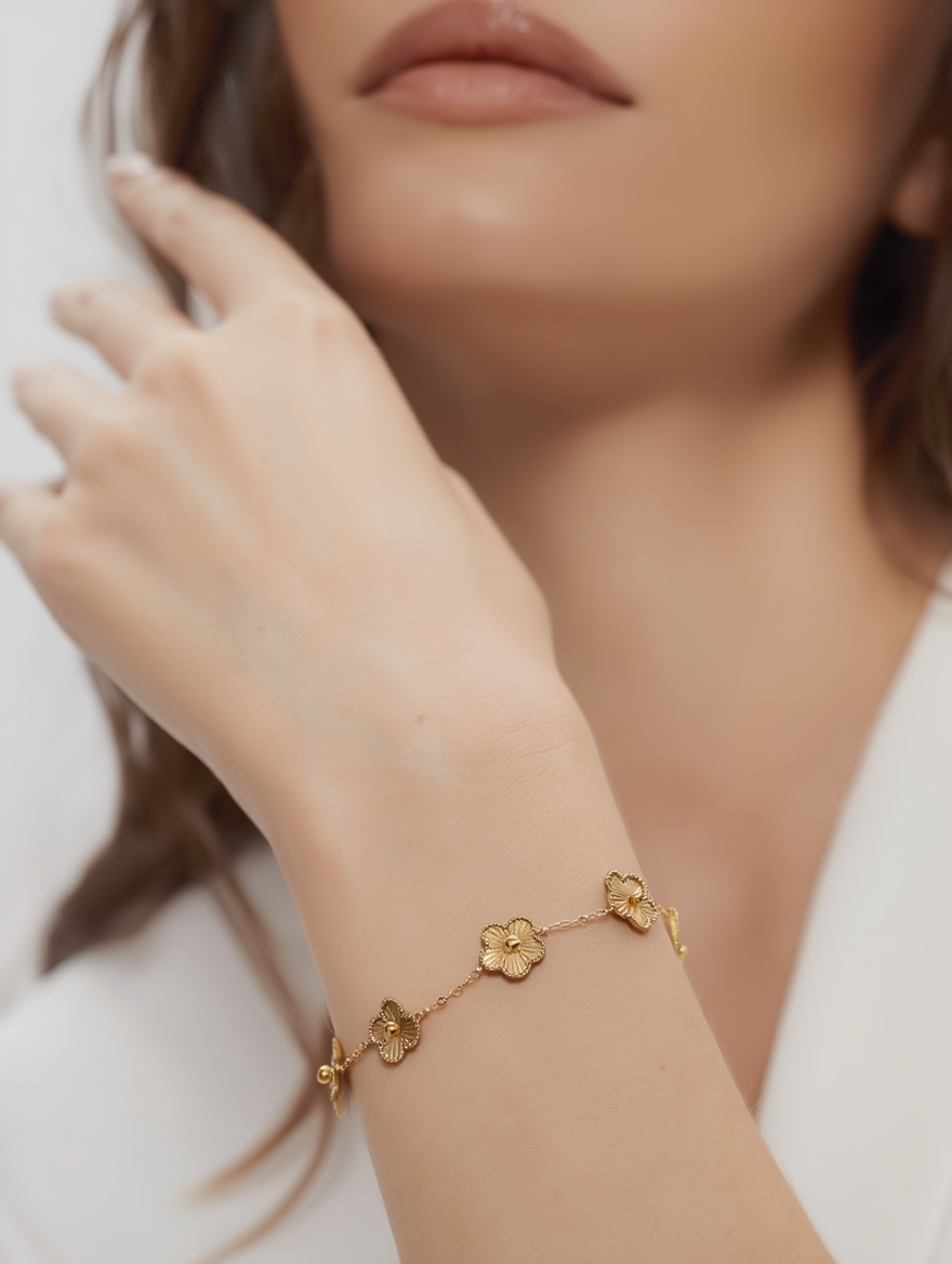 Flower Clover Bracelet