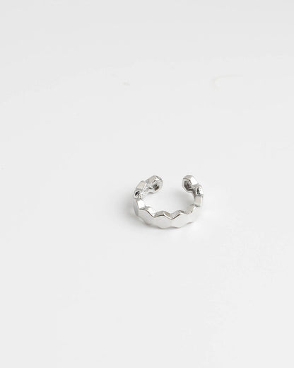 Adinda Earcuff - AYUNA