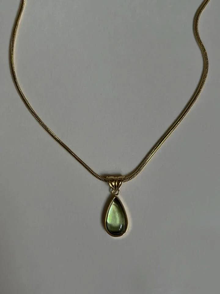 Athena Water Drop Necklace - AYUNA