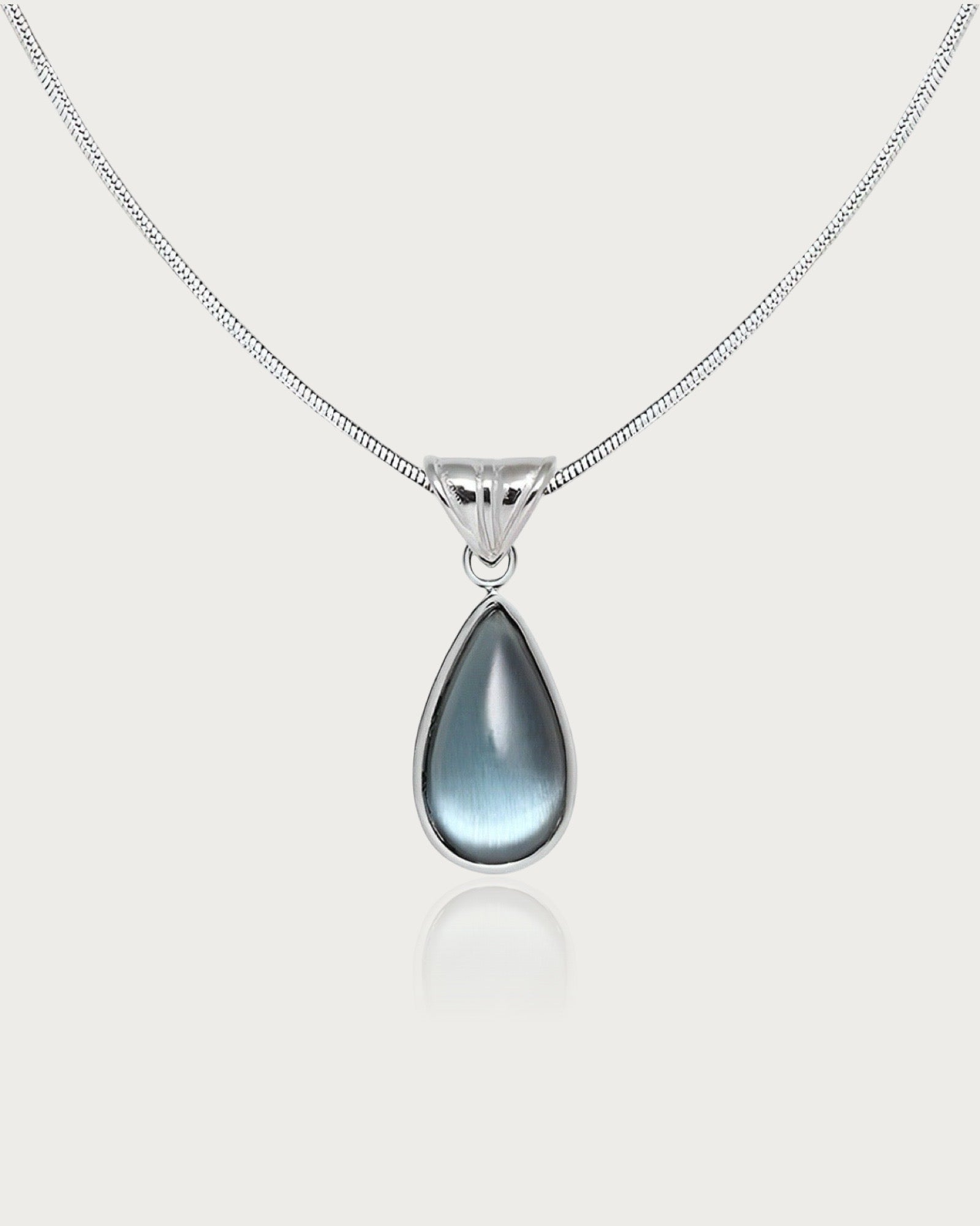 Athena Water Drop Necklace - AYUNA
