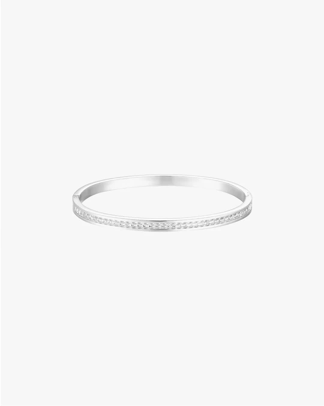 Avery Bangle - Silver - AYUNA